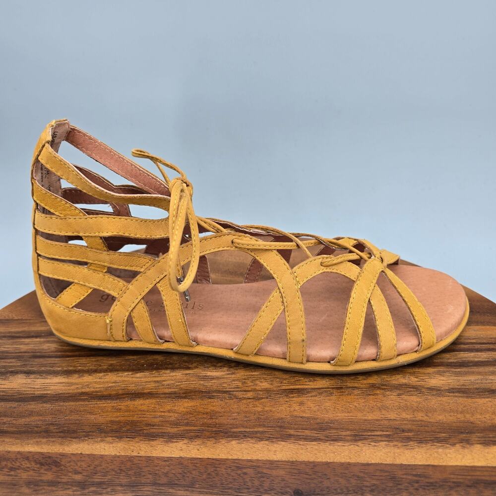 Gentle Souls Shoes Womens 9.5 M Mustard Leather Strappy Lace Up Gladiator Sandal